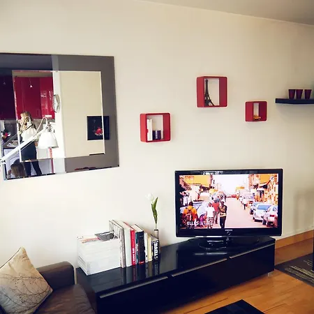 Feel In Like At Apartamento